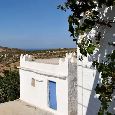 Casa de Férias Paros Traditional House Moni Christou Dasous